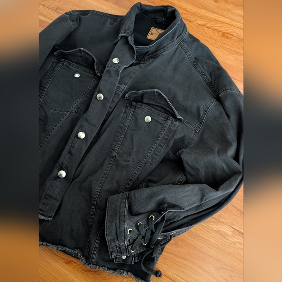 Alexander McQueen Black Lightweight Denim Jacket - Picture 3 of 6